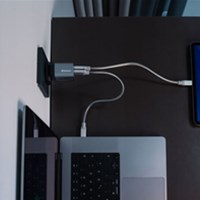 VERBATIM GaN zidni punjač od 35 W s 2 priključka