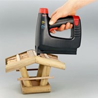 NOVUS J-214 tapetarska bežična klamerica