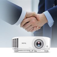 BenQ MH733 Full HD projektor