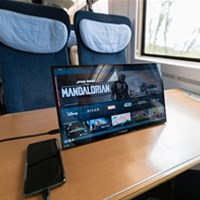 VERBATIM Prijenosni monitor osjetljiv na dodir s metalnim kućištem PMT-17