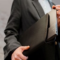 VERBATIM Prijenosni monitor osjetljiv na dodir s metalnim kućištem PMT-17