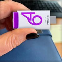 PHILIPS USB memorija Click 3.2